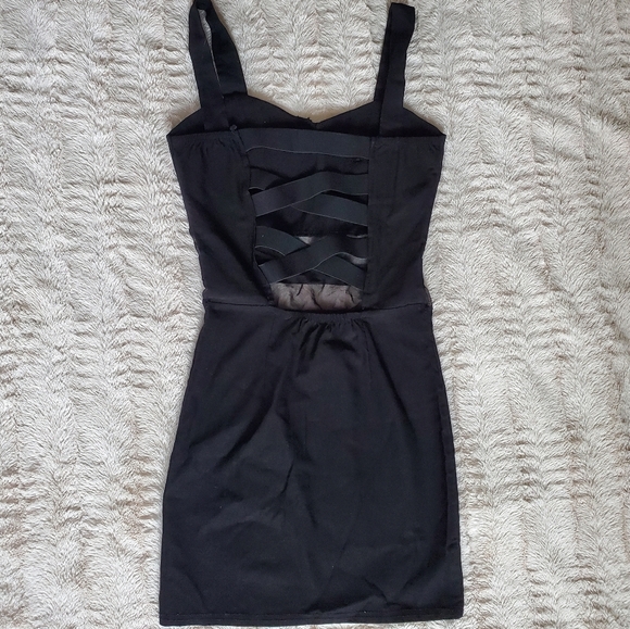 BODYCON LITTLE BLACK DRESS - Picture 2 of 2